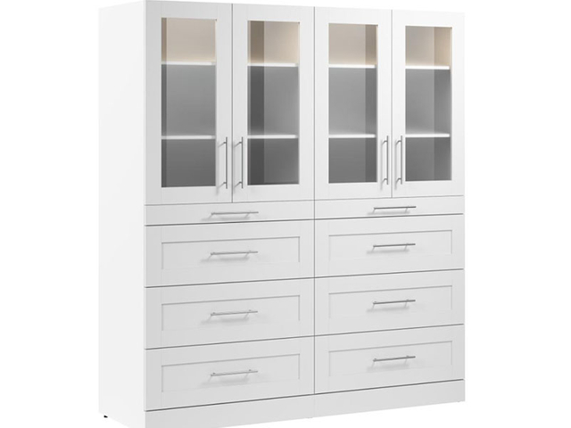 Small wardrobe for American hotels